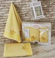 Комплект махровых полотенец в подарочной упаковке светло-желтый 50x90-70х140 2112/CHAR002